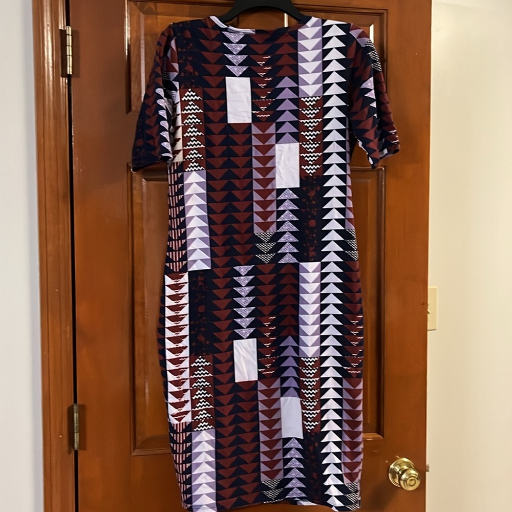LulaRoe midi dress - Picture 2 of 3